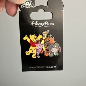 Disney Pin Winnie The Pooh & Friends Tiger Piglet Eeyore The Whole Gang Pin New